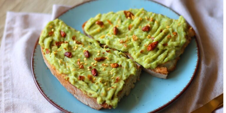 guacamole-on-toast